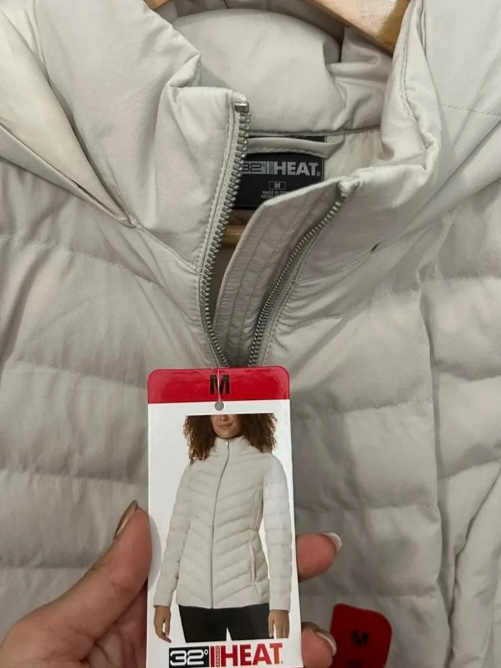 32 Degrees Women's White and Cream Jacket
